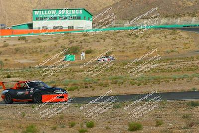 media/Jun-01-2025-CalClub SCCA (Sun) [[eae223c5dd]]/Group 2/Race 2/